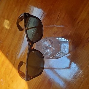 Ray Ban sunglasses (black lenses)